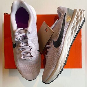 Nike revolution 6nn (gs) Athletic Shoes youth